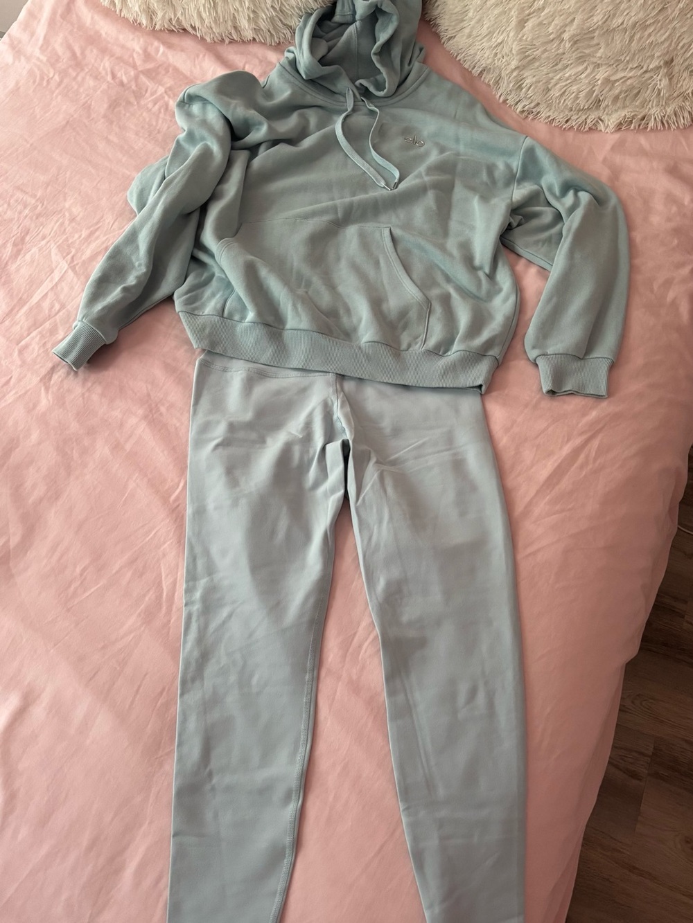 Alo Set - Blue Chalk